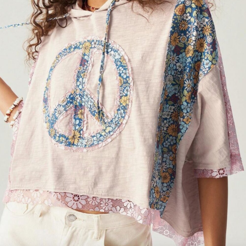 POL Floral Peace Sign Blouse - Pink and Blue - Picture 6 of 13